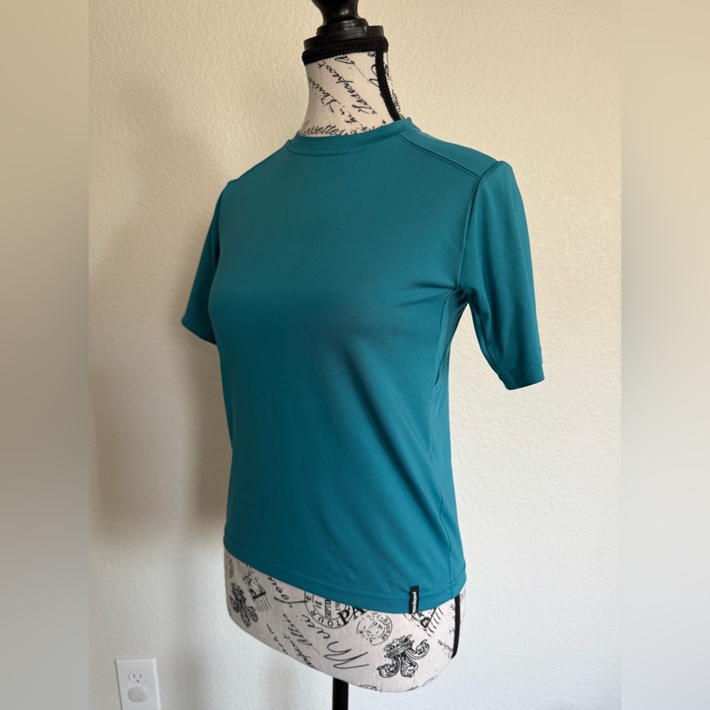 Patagonia Capilenci Silkweight Teal Short Sleeve SPF Tee